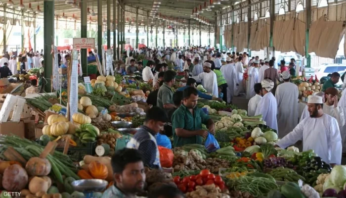 شيزوفرينيا حكومة السيسي.. خفض معدلات الفائدة والتضخم ورفع أسعار الغاز والطاقة