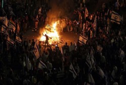 عائلات الأسرى الصهاينة لـ"نتنياهو:" قطع الكهرباء عن غزة خطر على حياة أبنائنا
