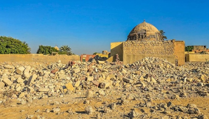 مأساة أثرية في قلب القاهرة... تواصل هدم المقابر التاريخية