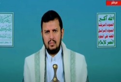 الحوثي: حظر الملاحة سيشمل الولايات المتحدة والبوارج وحاملات الطائرات ستكون هدفاً