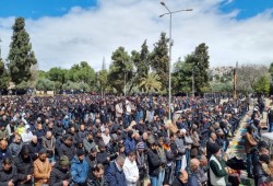 80 ألف فلسطيني يتحدون الصهاينة  بصلاة الجمعة الثالثة من رمضان  في المسجد الأقصى