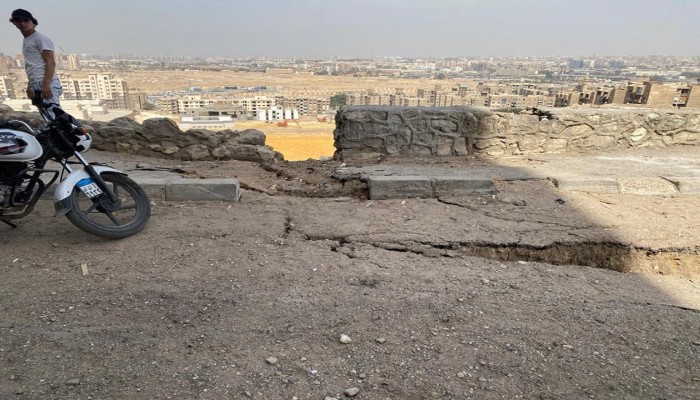 بلوكات الحرفيين بمنشأة ناصر تحت عجلات بلدوزر السيسي نحو تفريغ القاهرة من الفقراء