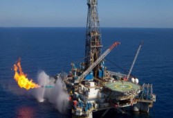 انخفاض إنتاج الغاز المصري 20% والنفط يهبط لمستوى غير مسبوق