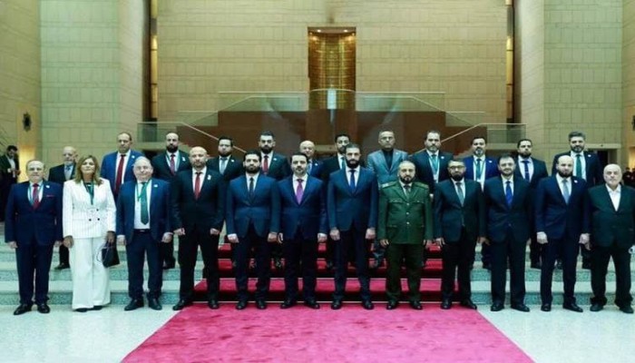 الرئيس أحمد الشرع يعلن تشكيل حكومة سورية جديدة لمكافحة الفساد