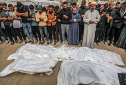 ميدل ايست مونيتور : إضاعة الوقت لم تكن أبدًا أكثر فتكًا بالفلسطينيين