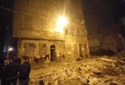 مصرع أم وأطفالها الثلاثة محتضنين بعضهم في انهيار عقار بالإسكندرية ..من ينقذ المصريين من الكوارث؟!!