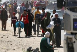 تقسيم غزة وتهجير أهالي رفح نحو  سيناء... تداعيات كارثية للتصعيد الصهيوني الجديد