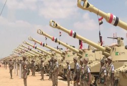 "ليست موجهة إليكم".. الحشود العسكرية المصرية في سيناء تزيد التوتر مع تل أبيب