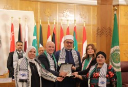 فتوى مسيسة لـ "مفتي البيادة" ترفض "الجهاد" ضد الصهاينة.. ومراقبون يفندون عوارها