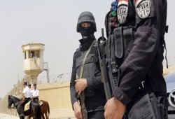 بالفيديو...شاب يفارق الحياة تحت التعذيب داخل قسم شرطة الخليفة بالقاهرة