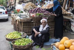 خبراء يُحذرون: التضخم في مصر "هش".. والإصلاحات الهيكلية غائبة
