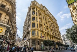 صفقة استثمارية بوسط القاهرة.. حكومة السيسي تُماطل في قانون الإيجارات القديمة