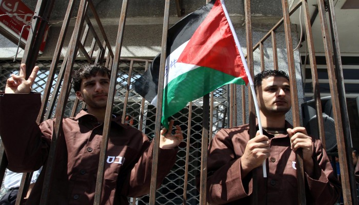 اعتقال أكثر من مليون منذ 1967.. الأسرى الفلسطينيون في سجون الاحتلال