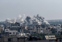 ميدل إيست مونيتور: من فيتنام إلى غزة.. حين تتحول المعارضة السلمية للسياسة الخارجية الأمريكية إلى تهمة