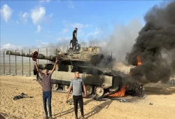 "طوفان الأقصى".. بيرل هاربر الفلسطينية التي فجّرت شرق المتوسط