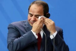 ما دلالات تذكير الجارديان بأن السيسي "رئيس مؤقت" وإعادة "الأسوشيتد برس" لنشر فيديو اغتيال السادات؟