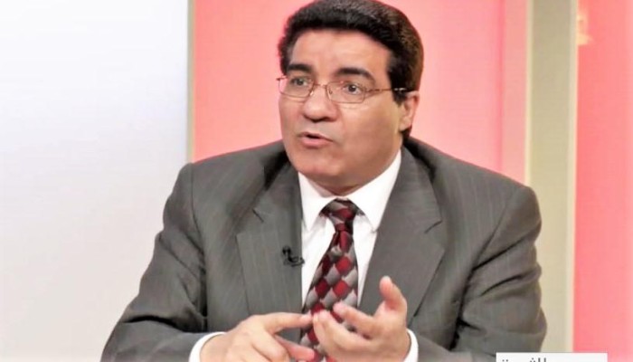 مصر بين رفع أسعار الوقود والديون