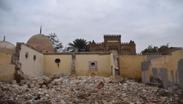 خبير الآثار د.مصطفى الصادق: ما يجري مع الآثار المصرية لعب عيال غير واعين!!