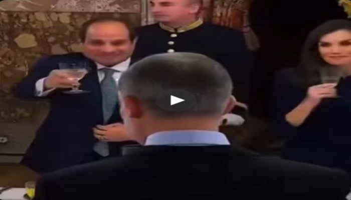 السيسي يسرق جيوب المصريين بـ"الضريبة الموحدة".. وخبراء: "كارثة اقتصادية"!