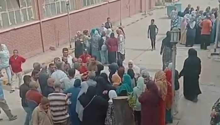 إضراب عمال "الشوربجي"  للغزل لليوم الثالث لتدني الأجور