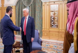 بعد رفع العقوبات عن دمشق.. محللون يتساءلون: ما الثمن الذي دفعته سوريا لتحقيق هذا الهدف؟