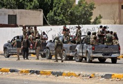 محاضر وهمية في السلوم.. مراقبون: العمال المصريون في ليبيا بين مفقود ومرحّل ومعتقل!