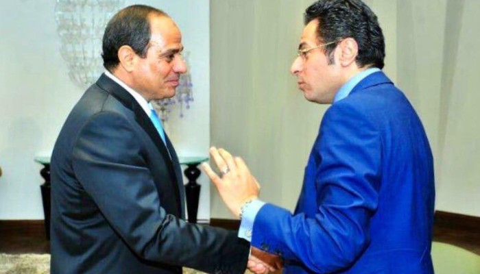 إعلامي يشعل الجدل.. بدعوة لإلغاء وزارة الأوقاف وتحويلها إلى هيئة مستقلة تشرف على المساجد (شاهد)