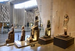 تذاكر المتحف المصري الكبير... نار تحرق  المصريين والسياح