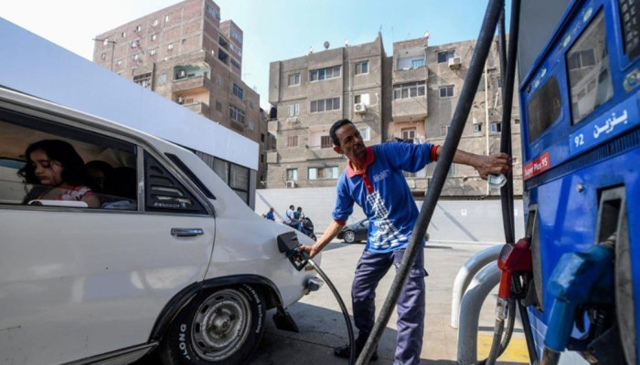 اتهام الكبريت في أزمة البنزين.. خطأ جسيم يفضح فهم الحكومة لملف الطاقة