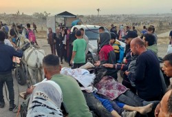 أهالي غزة بين الجوع والغارات الصهيونية