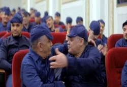 العفو عن السجناء الجنائيين بالعيد واستثناء السياسيين يقتل الآمال في انفراجة سياسية بمصر