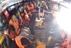 جيش الاحتلال يعتقل نشطاء سفينة "مادلين"  ويقتادهم لقاعدة عسكرية.. ودعوات حقوقية لإنقاذهم