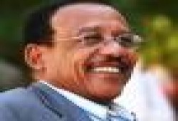 غياب صفوة السودان عن أزماته