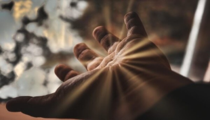 فعل الخيرات .. عائلة زكريا عليه السلام نموذجا
