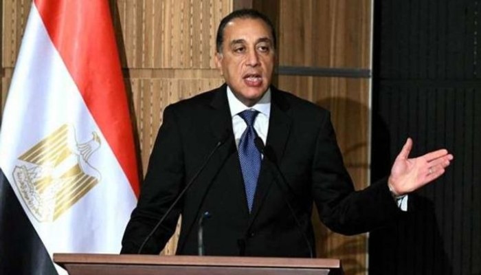 أقربهم وزيرة البيئة..أنباء عن تغيير وزاري.. ونشطاء: "احنا عاوزين الوزارة واللي معينهم كلهم بره"