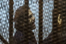 علاء عبد الفتاح.. سجين رأي أم عدو شخصي للسيسي؟