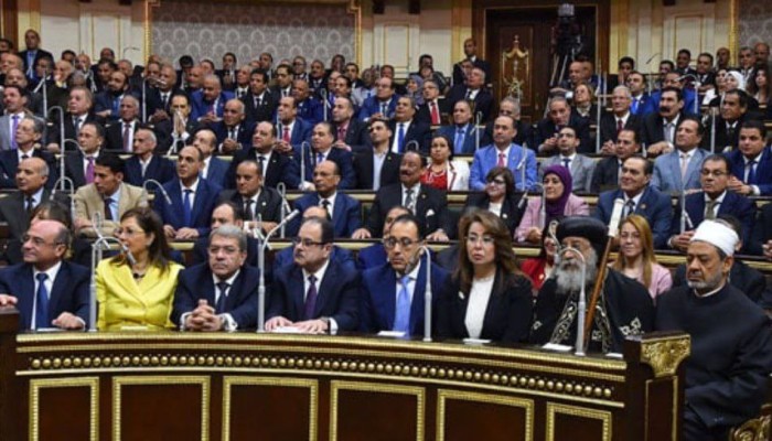 8 أشهر في الأدراج.. تأخير إصدار لائحة قانون المسنين استهتار حكومي يضاعف معاناة الملايين