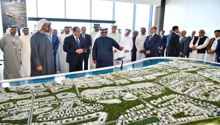 بعد أن استولى على كبريات الشركات المصرية .. السيسي يعفي "صندوق أبوظبي" من الضرائب !!!!