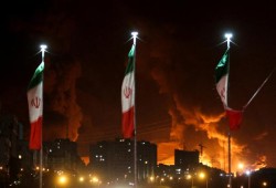 لوموند || إيران وإسرائيل: الحرب الوقائية وتغيير الأنظمة نادرًا ما ينجحان