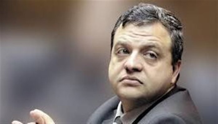 تنكيل السيسي للمعارضة بالخارج... المستشار وليد شرابي يبدأ إضرابا عن الطعام.. ما القصة؟