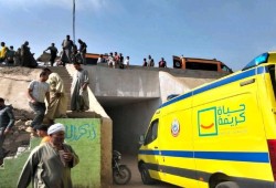 مصرع 9 أشخاص بحادث على الطريق الإقليمي... ومليارات كامل الوزير بلا جدوى