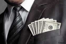الاتجار بالعملة.. التهمة الجاهزة لملاحقة المستثمرين ورواد الأعمال في مصر