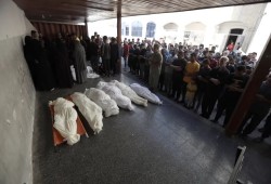 35 شهيدًا في غارات إسرائيلية على غزة.. وحماس: جاهزون لمفاوضات وقف النار