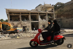 الجارديان || في إيران... هجوم إسرائيل دمّر أي ثقة في الغرب حتى لدى من لا يؤيدون النظام
