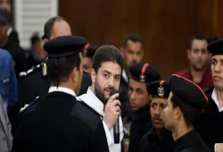 خسة وندالة..السيسي ينتقم من الرئيس مرسي بتعذيب نجله أسامه بمعتقله
