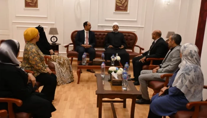حملات وزارة الأوقاف للتوعية بالإدمان.. محاولة إصلاح في منظومة فاشلة؟