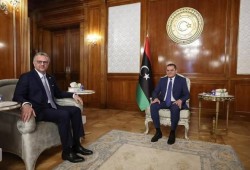 بعد زيارة مستشار ترامب إلى ليبيا.. خبراء يؤكدون: تم مناقشة استقبال سكان غزة