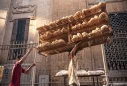 المركز العربي واشنطن دي سي: || سياسات السيسي الخارجية لا تخفي الأزمة الاقتصادية المتفاقمة في مصر