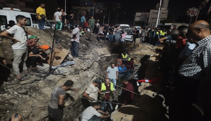 شاهد || غضب بالجيزة بعد أيام من انقطاع الكهرباء والمياه