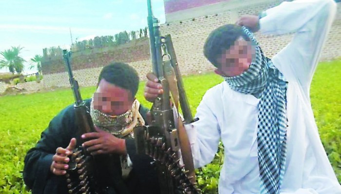 بالتفاصيل.. فوضى السلاح في قنا: قتلى بالعشرات وسط تقاعس أمني فاضح